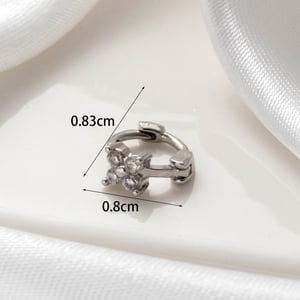 1 Stück Simple Series Simple Flower Kupfer Kein Beschichtungsmaterial Zirkon Damen Ohrstecker h5 